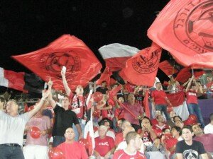 305856_297680783580547_100000158841556_1441896_1212177054_n